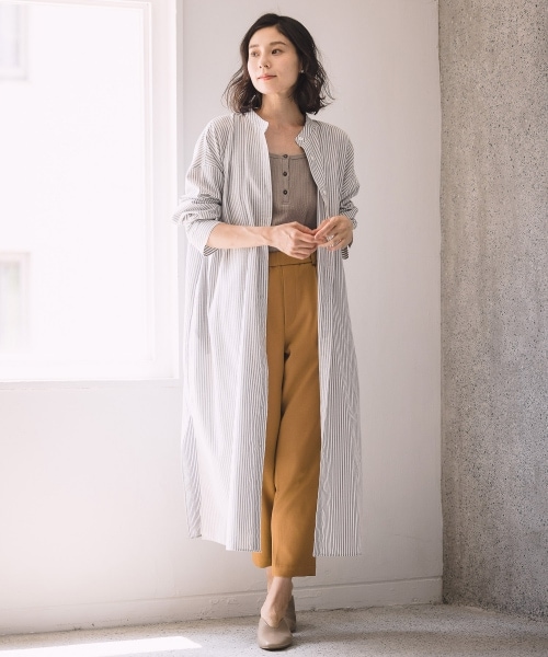 LEPSIM（レプシィム）の「ローウエッジミュール（シューズ・ブラック/カウ柄/グレージュ・M(23-23.5)/L(24-24.5)）」の9枚目の写真