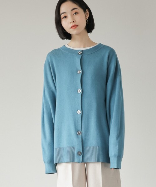 LOWRYS FARM（ローリーズファーム）の「ウスモチモチクルーミドルカーディガン（トップス・アイボリー/ブラック/ダークブラウン/ブルー・フリーサイズ）」の4枚目の写真