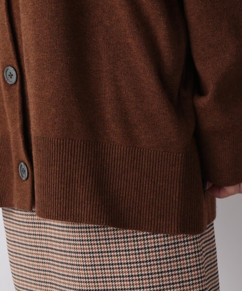 LOWRYS FARM（ローリーズファーム）の「ウスモチモチクルーミドルカーディガン（トップス・アイボリー/ブラック/ダークブラウン/ブルー・フリーサイズ）」の13枚目の写真