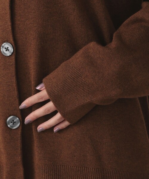 LOWRYS FARM（ローリーズファーム）の「ウスモチモチクルーミドルカーディガン（トップス・アイボリー/ブラック/ダークブラウン/ブルー・フリーサイズ）」の12枚目の写真