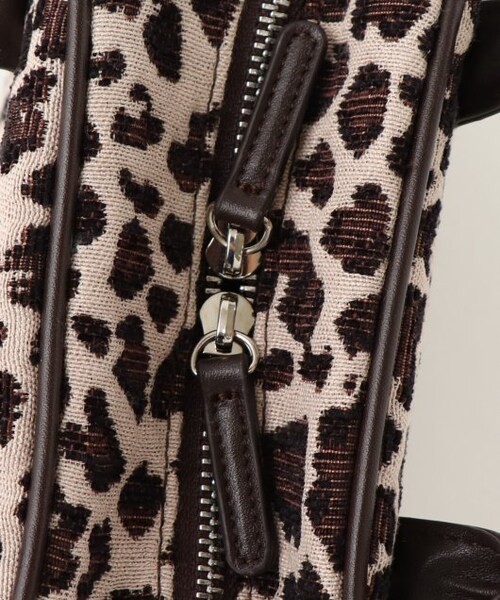 RAY CASSIN(レイカズン)の「スクエアボストンバッグ(バッグ・レディース・シルバー/クロ系/チャ系・FREE)」の17枚目の写真