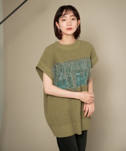 KBF（ケイビーエフ）の「MIXカラーランダムフリンジベスト（）」 - WEAR