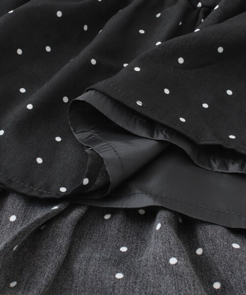 oblekt（オブレクト）の「oblekt ヘムティアードドットスカート