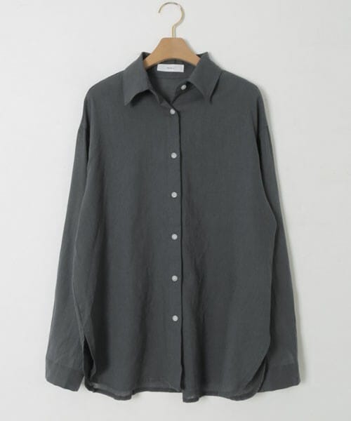 DHOLIC STYLE（ディーホリックスタイル）の「[crushj] リネン混ドロップショルダーシャツ（シャツ/ブラウス・レディース・ホワイト/グレー/ベージュ・ONESIZE）」の2枚目の写真