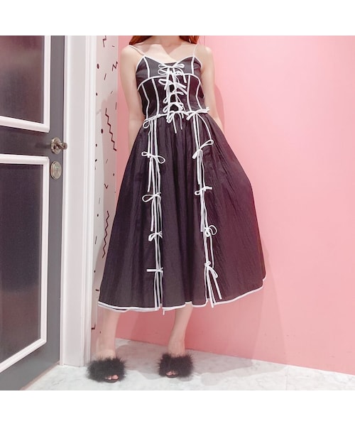 lilLilly（リルリリー）の「【pain】シアーナイロンリボンキャミソール（トップス・レディース・PINK/BLUE/BLACK）」の4枚目の写真