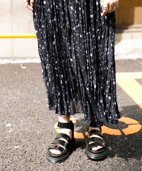 Dr. Martens（ドクターマーチン）の「Dr.Martens CLARISSA 2 PATENT 