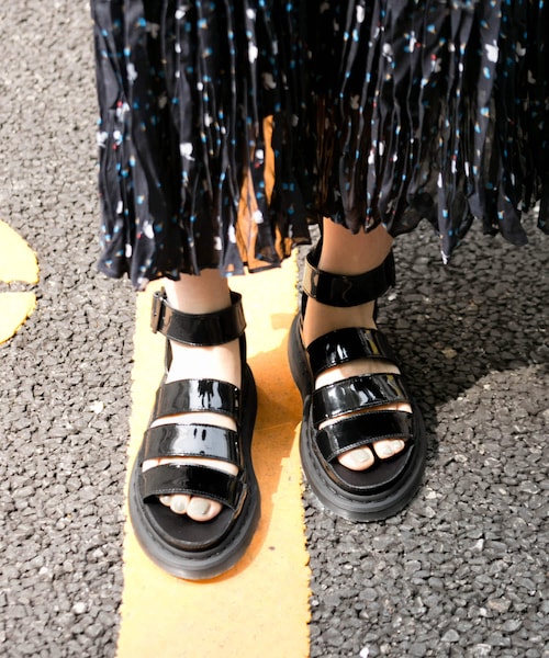 Dr. Martens（ドクターマーチン）の「Dr.Martens CLARISSA 2 PATENT 