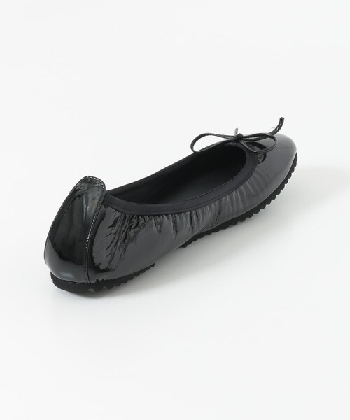 me（ミイ）の「me Enamel Leather Ballerina（その他・レディース・ベージュ/ブラック/レッド・22/22.5/23/23.5/24/24.5）」の17枚目の写真