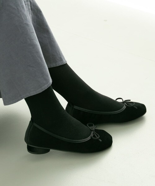 me（ミイ）の「me Low Heel Ballerina（その他・レディース・グレー/ブラック/ブラウン/グリーン/ワイン・22/22.5/23/23.5/24/24.5）」の2枚目の写真