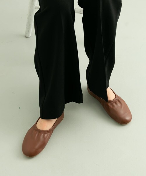 me（ミイ）の「me Soft Leather Ballerina（その他・レディース・ライトブルー/ブラック/ブラウン/ベージュ・22/22.5/23/23.5/24/24.5）」の5枚目の写真