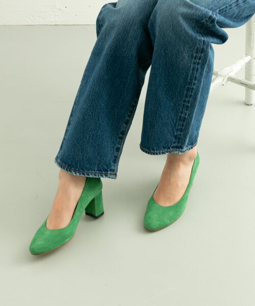 me（ミイ）の「me Plain Pumps（その他・レディース・ベージュ/ブラック/キャメル/グリーン/ベージュスムース/ブラックスムース・22/22.5/23/23.5/24/24.5）」の7枚目の写真