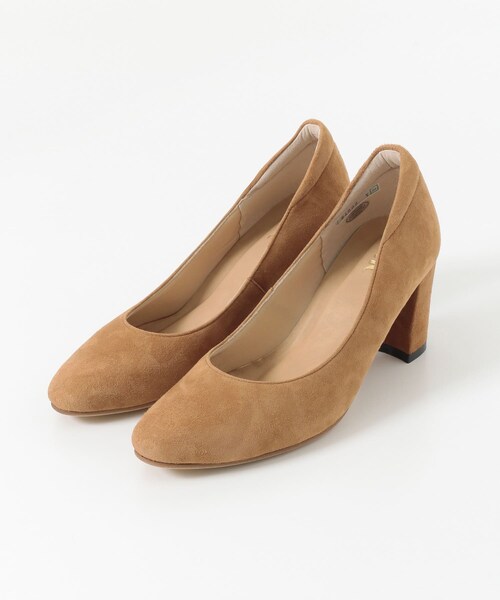 me（ミイ）の「me Plain Pumps（その他・レディース・ベージュ/ブラック/キャメル/グリーン/ベージュスムース/ブラックスムース・22/22.5/23/23.5/24/24.5）」の4枚目の写真