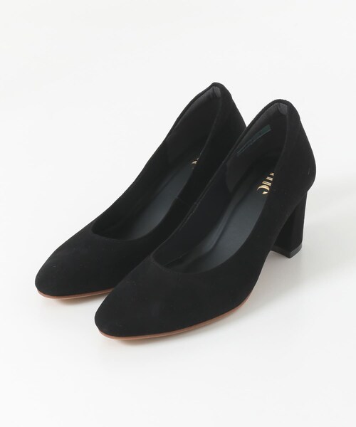me（ミイ）の「me Plain Pumps（その他・レディース・ベージュ/ブラック/キャメル/グリーン/ベージュスムース/ブラックスムース・22/22.5/23/23.5/24/24.5）」の2枚目の写真