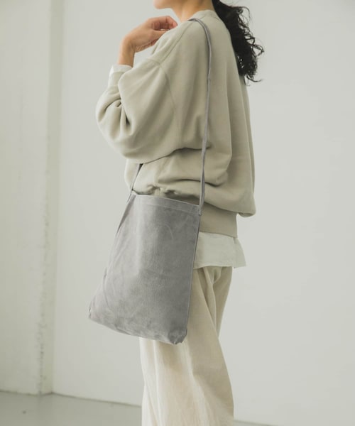 Hender Scheme pig shoulder big