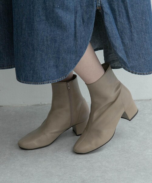 RODE SKO(ロデスコ)の「【MADE IN JAPAN】EMELINA プレーンブーツ(その他・レディース・LIGHTCAMEL/IVORY/GREIGE(WEB限定)/CAMEL/BLACK/BROWN・36/37/38)」の6枚目の写真