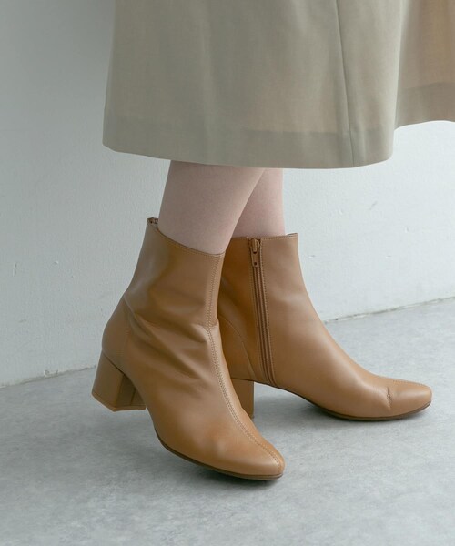 RODE SKO(ロデスコ)の「【MADE IN JAPAN】EMELINA プレーンブーツ(その他・レディース・LIGHTCAMEL/IVORY/GREIGE(WEB限定)/CAMEL/BLACK/BROWN・36/37/38)」の1枚目の写真