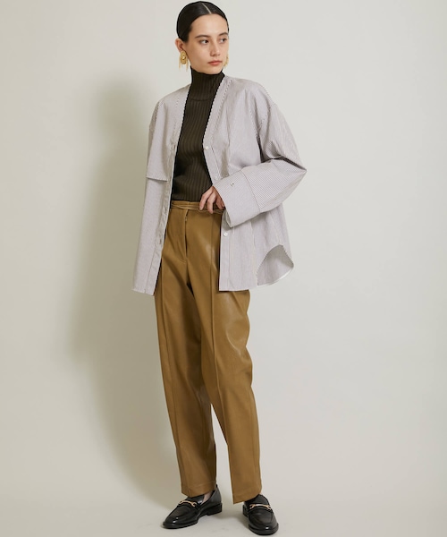 CINOH（チノ）の「別注Vネックシャツ 21WBL501（その他・レディース・MULTI）」の2枚目の写真