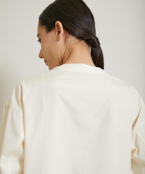 CINOH（チノ）の「別注Vネックシャツ 21WBL502（その他・レディース・IVORY）」の9枚目の写真