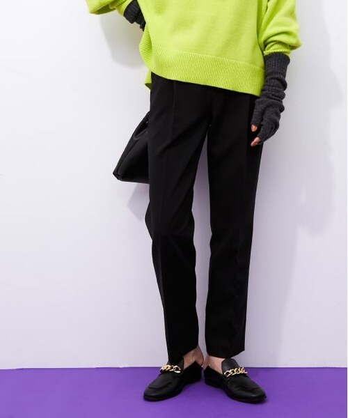 ADAM ET ROPE'(アダムエロペ)の「スリムスラックス(パンツ・レディース・ダークブラウン/ピンク/ブラック・38/36/34)」の1枚目の写真