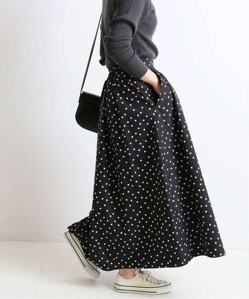 【美品✨️】SLOBE IENA ランダムタックスカート ブラック 38 SLOBE IENA（スローブイエナ）の「ランダムタックスカート