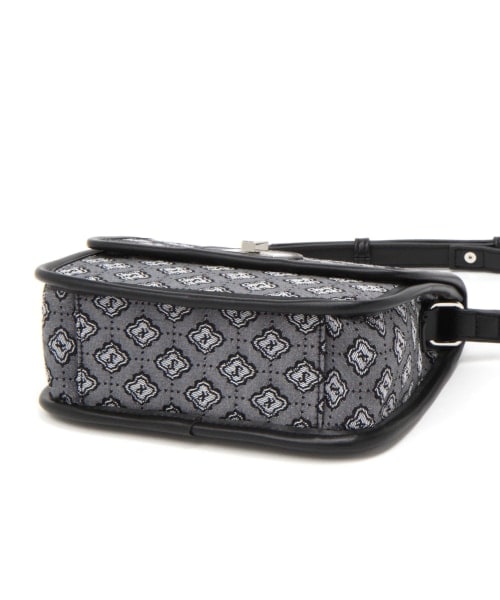 PAGEBOY（ページボーイ）の「モノグラムスクエアショルダー（バッグ・モノトーン系/キャラメル系・ONE SIZE）」の10枚目の写真