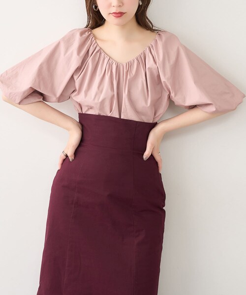 natural couture（ナチュラルクチュール）の「【WEB限定カラー有り】ボリュームスリーブ2WAYギャザーブラウス（シャツ/ブラウス・レディース・オフホワイト/ピンク/ブラウン/ブラック/ミント・FREE）」の2枚目の写真