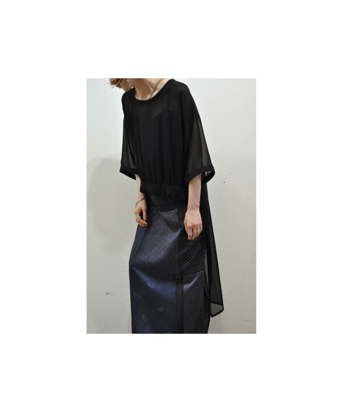 hippiness（ヒッピネス）の「シフォンオーバートップス（シャツ/ブラウス・レディース・グリーン/ベージュ/グレー/ブラック/ホワイト・one）」の3枚目の写真