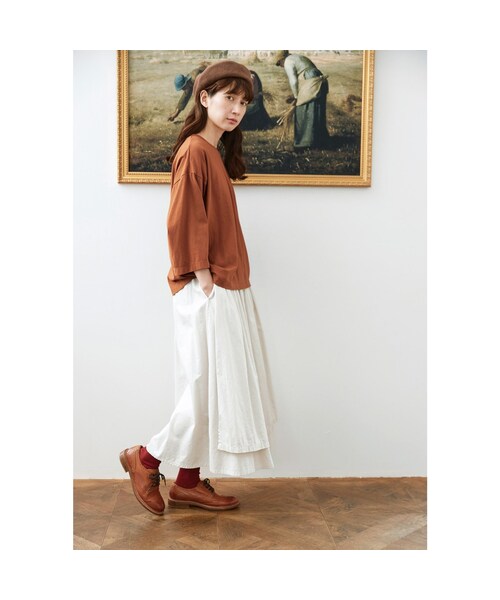 Sunny clouds（サニークラウズ）の「サニークラウズ 半端袖Tシャツ〈レディース〉レンガ（レディースファッション > トップス > Tシャツ・カットソー・レディース・ブラウン・（身幅70/総丈63cm）/（身幅63/総丈61cm）/（身幅66/総丈61cm）/（身幅63/総丈64cm）/（身幅60/総丈61cm）/（身幅60/総丈58cm）/（身幅60/総丈64cm））」の6枚目の写真