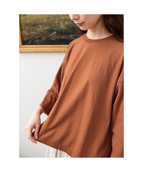 Sunny clouds（サニークラウズ）の「サニークラウズ 半端袖Tシャツ〈レディース〉レンガ（レディースファッション > トップス > Tシャツ・カットソー・レディース・ブラウン・（身幅70/総丈63cm）/（身幅63/総丈61cm）/（身幅66/総丈61cm）/（身幅63/総丈64cm）/（身幅60/総丈61cm）/（身幅60/総丈58cm）/（身幅60/総丈64cm））」の9枚目の写真