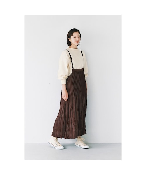 avecmoi（アヴェクモワ）の「アヴェクモワ ランダムプリーツキャミワンピース〈茶〉（レディースファッション > ワンピース・チュニック > ワンピース・レディース・ブラウン・（身幅51/総丈96cm）/（身幅54/総丈96cm）/（身幅48/総丈96cm）/（身幅45/総丈96cm））」の4枚目の写真