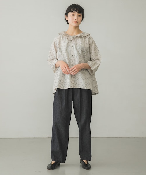 Vlas Blomme（ヴラスブラム）の「Vlas Blomme タックギャザーセーラー