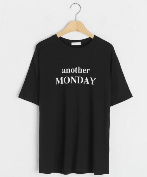 DHOLIC(ディーホリック)の「半袖レタリングTシャツ(Tシャツ/カットソー・レディース・ホワイト/ブラック/ブラウン・ONESIZE)」の2枚目の写真