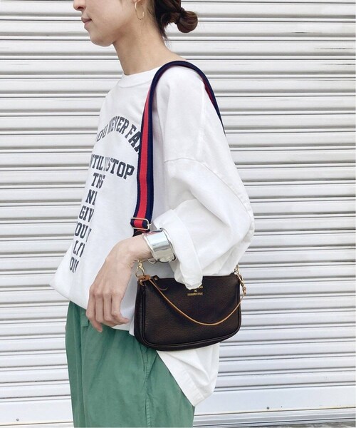 FRAMeWORK(フレームワーク)の「≪予約≫ 別注ストラップ付き2WAYポーチ2◆(バッグ・ブラック/(001)/フリー/在庫あり)」の8枚目の写真