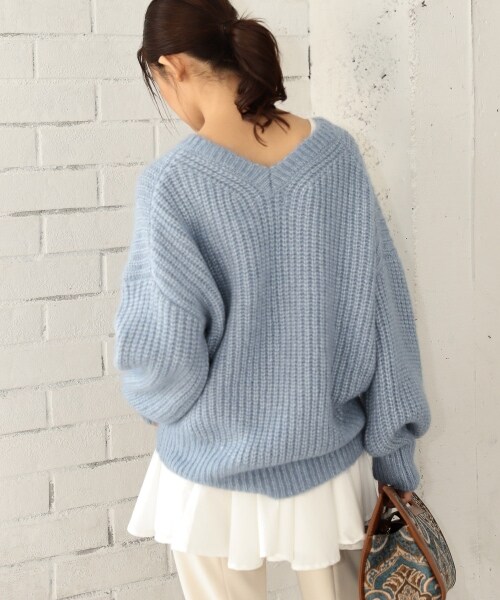 Andemiu（アンデミュウ）の「カタアゼニット（トップス・レディース・ブラウン50/アイボリー52/ブルー80・F）」の4枚目の写真