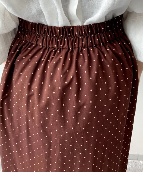 studio CLIP（スタディオクリップ）の「ドットマーメイドスカート（スカート・ブラック/ブラウン・F）」の7枚目の写真