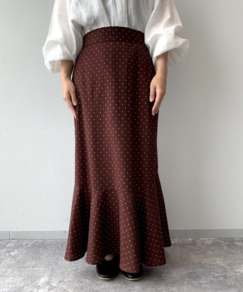 studio CLIP（スタディオクリップ）の「ドットマーメイドスカート（スカート・ブラック/ブラウン・F）」の4枚目の写真