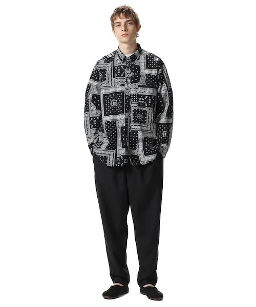 SOPHNET.（ソフネット）の「STAR ELBOW PATCHED BAGGY B. D SHIRT 