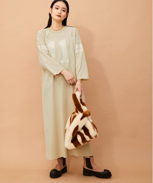 ADAM ET ROPE'（アダムエロペ）の「2WAY ナンバリングワンピース（ワンピース/ドレス・レディース・スミクロ/ベージュ系・F）」の2枚目の写真