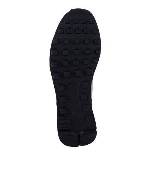 NIKE(ナイキ)の「Nike Internationalist Sneakers(その他・メンズ・Black/Metallic Silver-Dark Ash・8/8.5/9/9.5/10/10.5/11)」の6枚目の写真