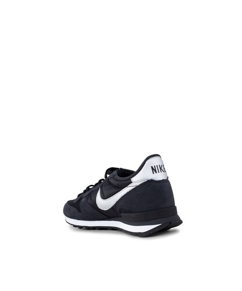 NIKE(ナイキ)の「Nike Internationalist Sneakers(その他・メンズ・Black/Metallic Silver-Dark Ash・8/8.5/9/9.5/10/10.5/11)」の3枚目の写真