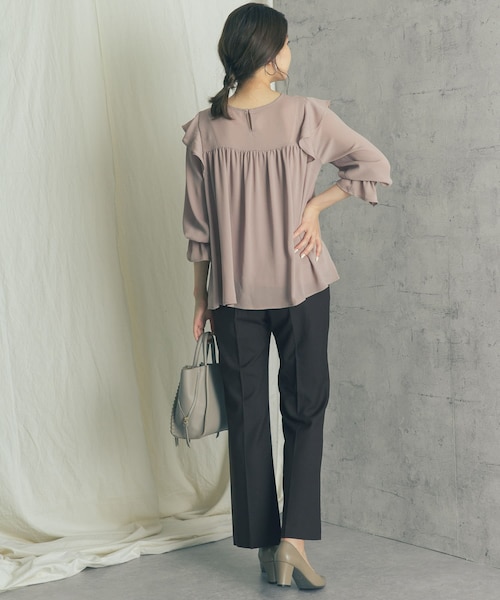 URBAN RESEARCH ROSSO WOMEN（アーバンリサーチ　ロッソ）の「【WEB限定】シアー楊柳ラッフルブラウス（その他・レディース・PINK/BLUE GRAY/BLACK・FREE）」の13枚目の写真