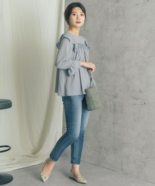 URBAN RESEARCH ROSSO WOMEN（アーバンリサーチ　ロッソ）の「【WEB限定】シアー楊柳ラッフルブラウス（その他・レディース・PINK/BLUE GRAY/BLACK・FREE）」の7枚目の写真