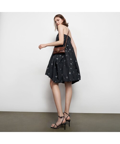 CHARLES & KEITH(チャールズ & キース)の「アンクルストラップ スティレットサンダル / Ankle Strap Stiletto Sandals (Black)(その他・レディース・Black・34/22cm/35/22.5cm/36/23cm/37/23.5cm/38/24.5cm/39/25cm/40/25.5cm)」の6枚目の写真