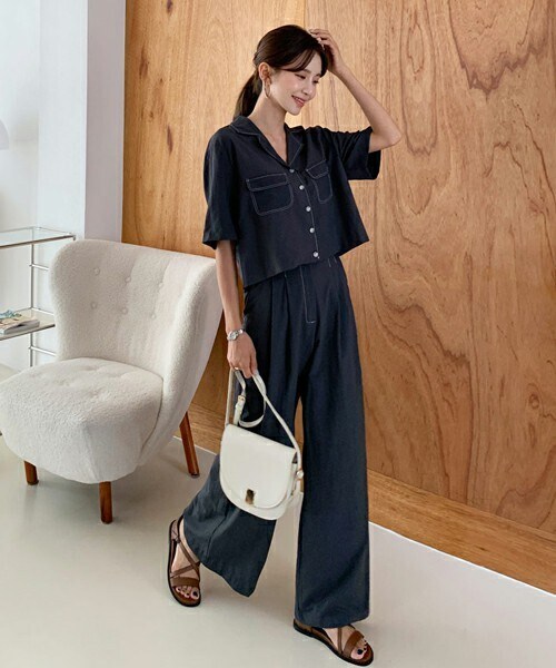 DHOLIC（ディーホリック）の「ステッチクロップドシャツ&ワイドパンツSET・全4色（セットアップ・レディース・ブルー/ベージュ/グリーン/グレー・ONESIZE）」の2枚目の写真