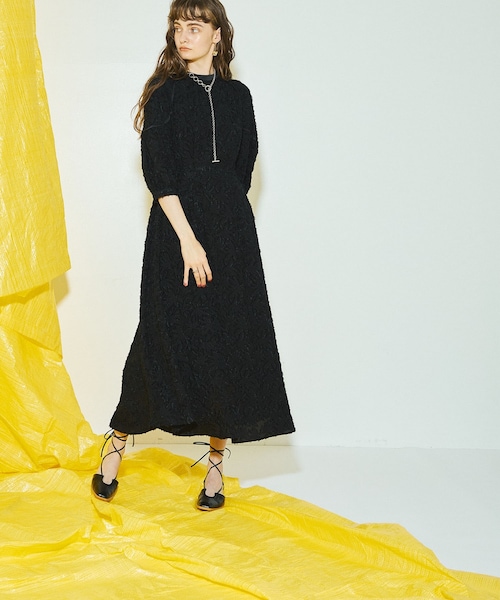 PUBLIC TOKYO（パブリックトウキョウ）の「リーフカットジャガード