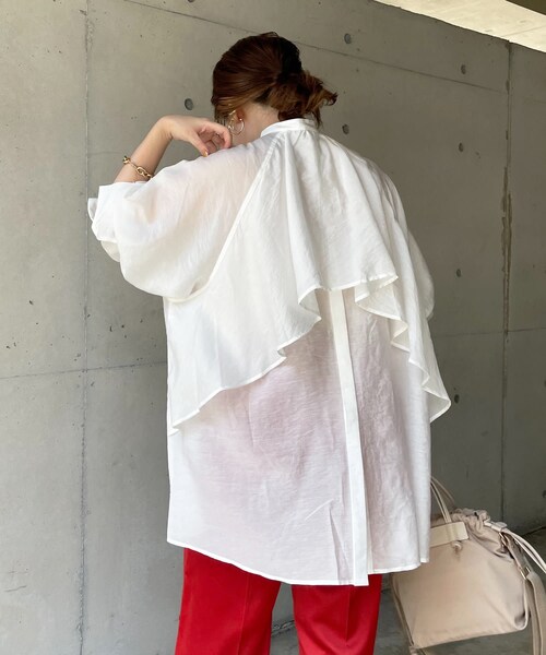 DouDou（ドゥドゥ）の「バックフリルブラウス（シャツ/ブラウス）」 - WEAR