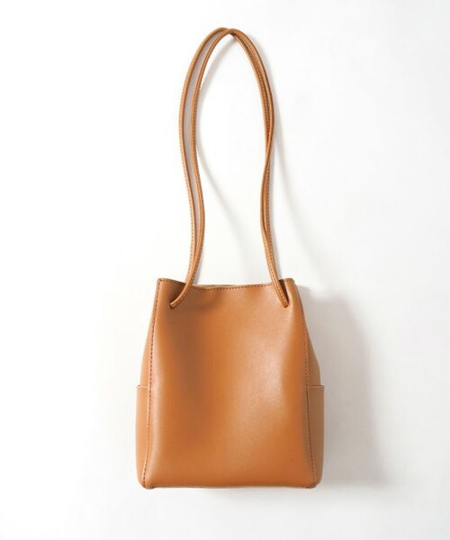 Crisp yours（クリスプユアーズ）の「ポーチセットスクエアバッグ[y3k200b]（ハンドバッグ・レディース・ベージュ/ブラック/ブラウン・FREE）」の5枚目の写真