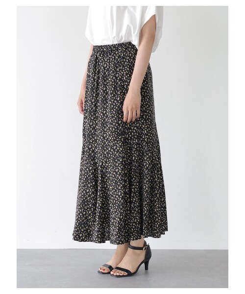 AMERICAN HOLIC（アメリカンホリック）の「ジグザグ切り替えティアードスカート2（スカート・フラワー・M/L）」の2枚目の写真