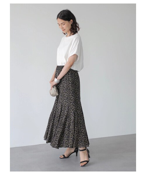 AMERICAN HOLIC（アメリカンホリック）の「ジグザグ切り替えティアードスカート2（スカート・フラワー・M/L）」の8枚目の写真