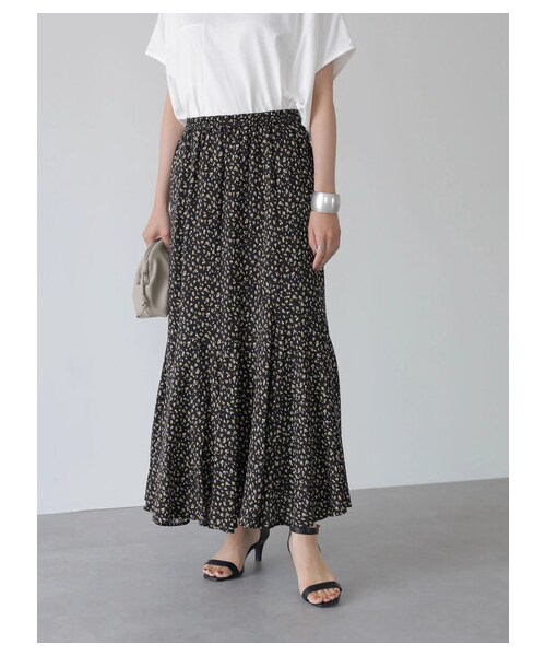 AMERICAN HOLIC（アメリカンホリック）の「ジグザグ切り替えティアードスカート2（スカート・フラワー・M/L）」の16枚目の写真